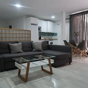 J & E Center Apartament